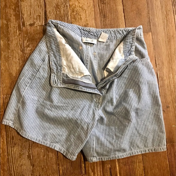 Christopher & Banks Chambray Shorts - Picture 3 of 4